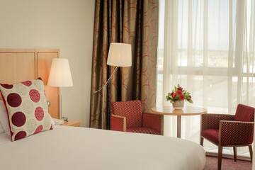 Фото номера Двухместный номер с 1 кроватью Отель Tallaght Cross Hotel г. Талла 3